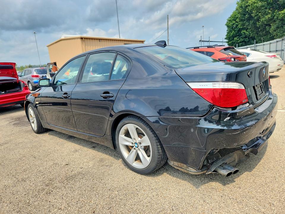 Продажа на аукционе авто 2009 Bmw 528, vin: WBANV13529C154853, номер лота: 64479096