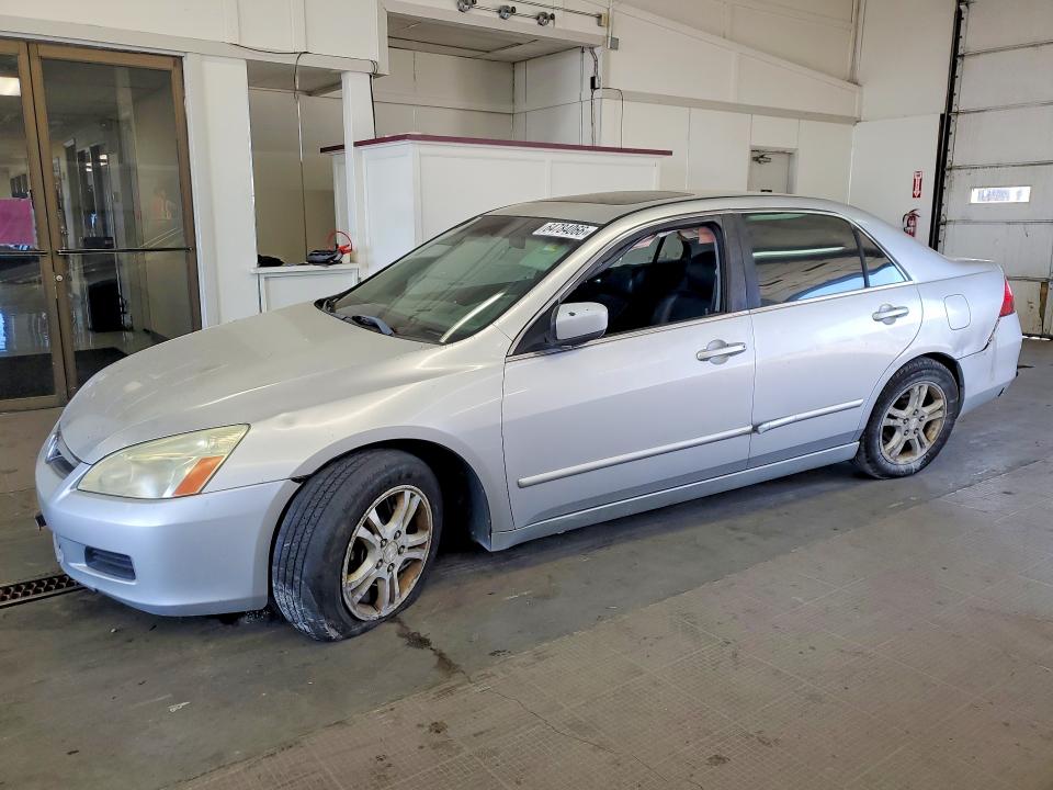 Продаж на аукціоні авто 2006 Honda Accord, vin: 1HGCM568X6A042420, номер лоту: 64784066