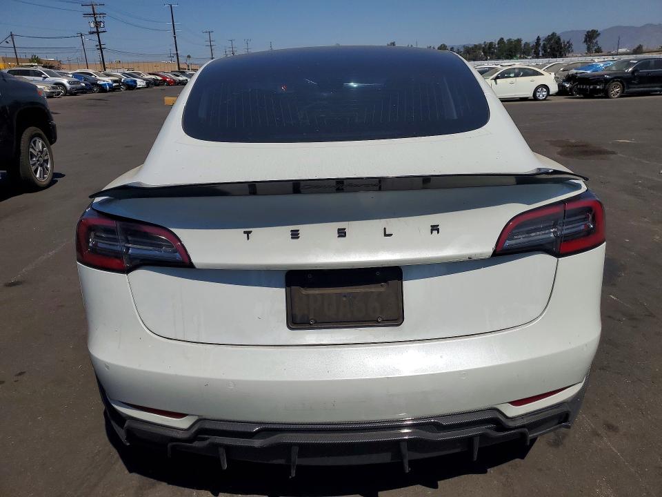 2020 Tesla Model 3 მანქანა იყიდება აუქციონზე, vin: 5YJ3E1EAXLF659201, აუქციონის ნომერი: 64245936