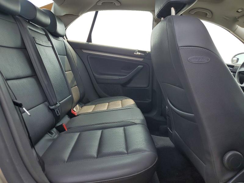 Продажа на аукционе авто 2005 Volkswagen New Jetta, vin: 3VWSF71K95M625479, номер лота: 64757766