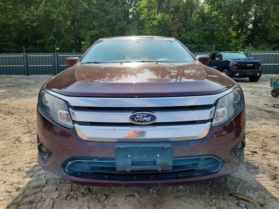 63531186 :رقم المزاد ، 3FAHP0HA1CR366054 vin ، 2012 Ford Fusion مزاد بيع