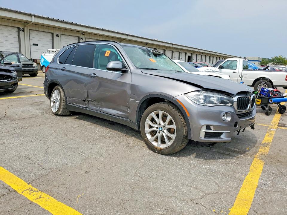 64682746 :رقم المزاد ، 5UXKR0C5XG0P28603 vin ، 2016 Bmw X5 مزاد بيع