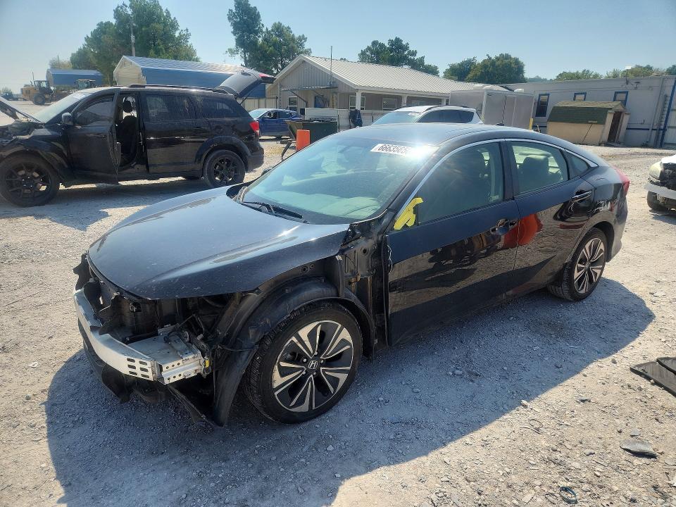 66635656 :رقم المزاد ، JHMFC1F79JX012408 vin ، 2018 Honda Civic مزاد بيع