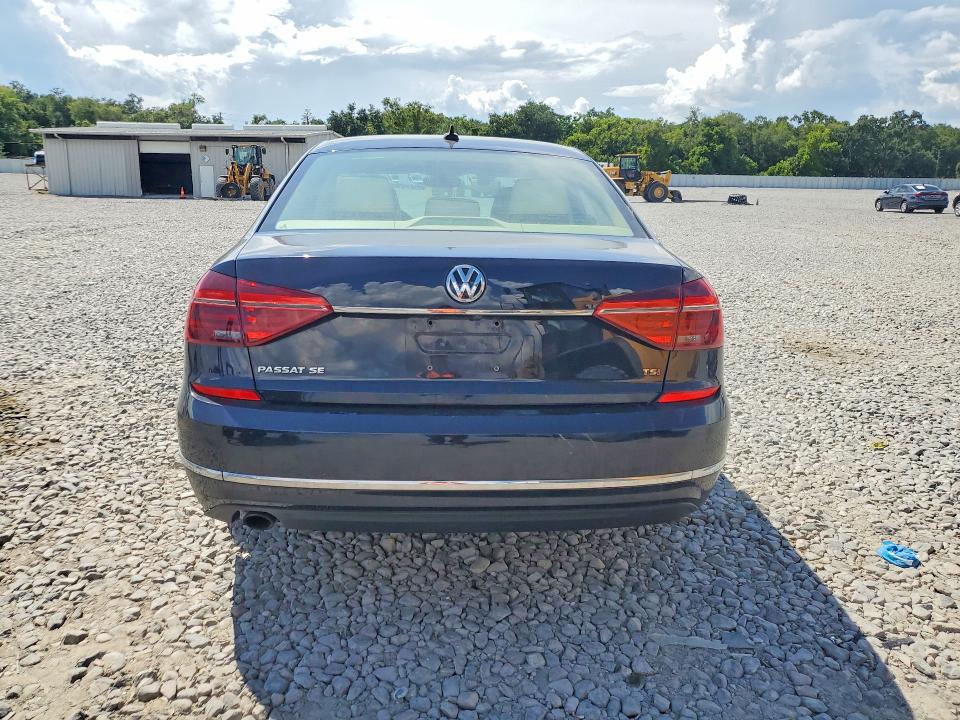 2018 Volkswagen Passat მანქანა იყიდება აუქციონზე, vin: 1VWBA7A30JC032774, აუქციონის ნომერი: 66268466