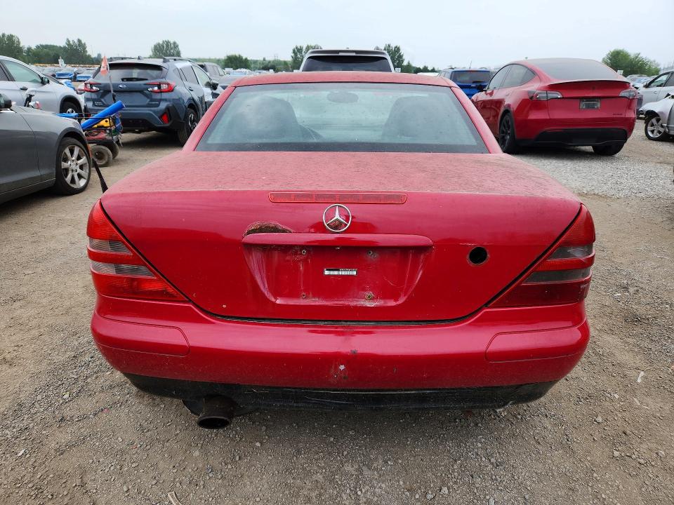 Продажа на аукционе авто 1998 Mercedes-benz Slk, vin: WDBKK47F8WF078762, номер лота: 63671616