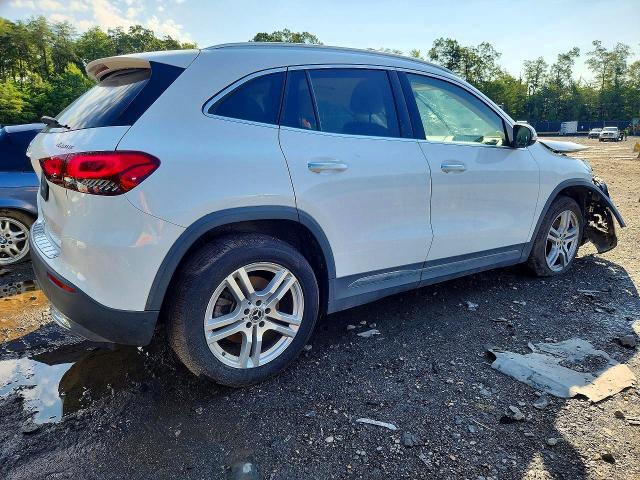 63555146 :رقم المزاد ، W1N4N4HB2MJ215405 vin ، 2021 Mercedes-benz Gla مزاد بيع