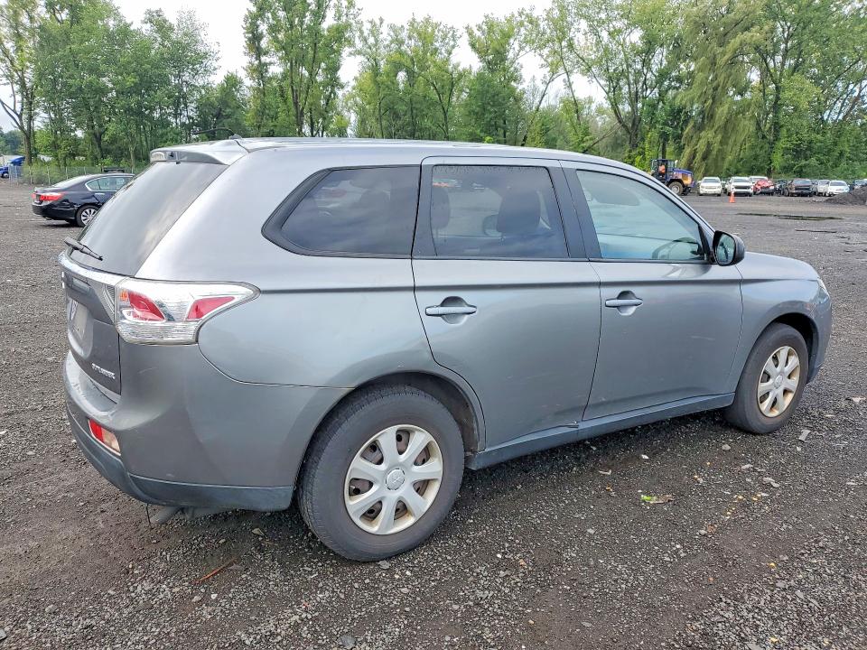 2014 Mitsubishi Outlander მანქანა იყიდება აუქციონზე, vin: JA4AD2A36EZ003236, აუქციონის ნომერი: 65939866