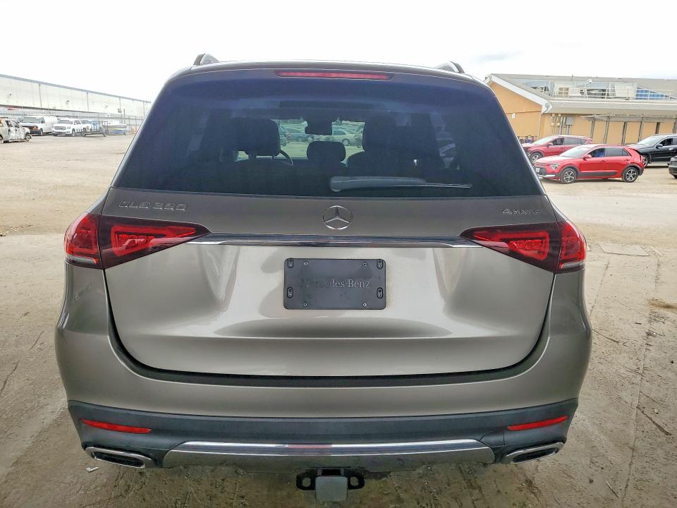 2020 Mercedes-benz Gle მანქანა იყიდება აუქციონზე, vin: 4JGFB4KB5LA010365, აუქციონის ნომერი: 67341396
