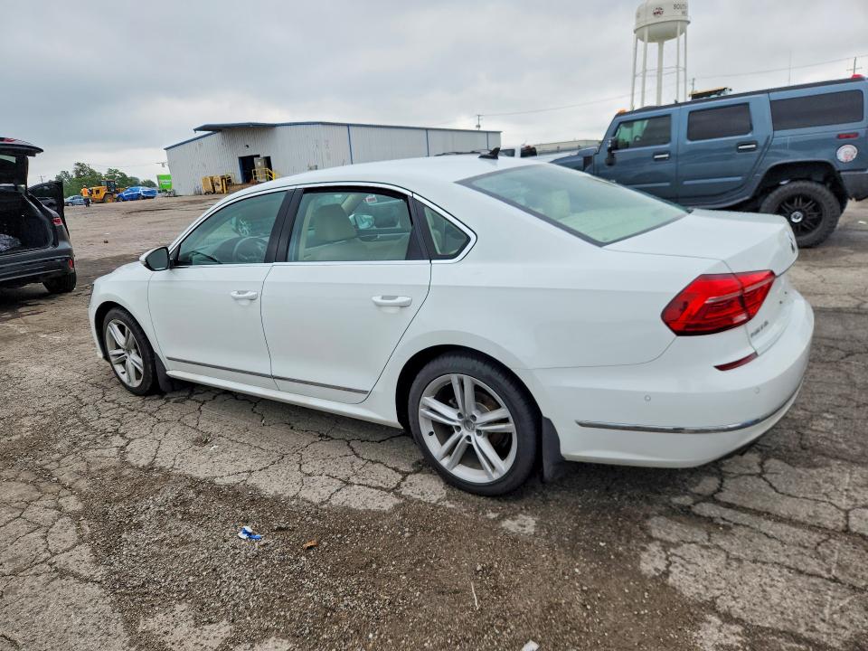 Продаж на аукціоні авто 2016 Volkswagen Passat, vin: 1VWCT7A31GC070084, номер лоту: 65035666