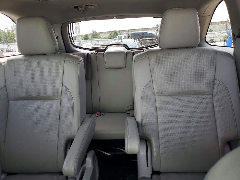 Продаж на аукціоні авто 2018 Toyota Highlander, vin: 5TDDZRFH5JS826513, номер лоту: 64695036