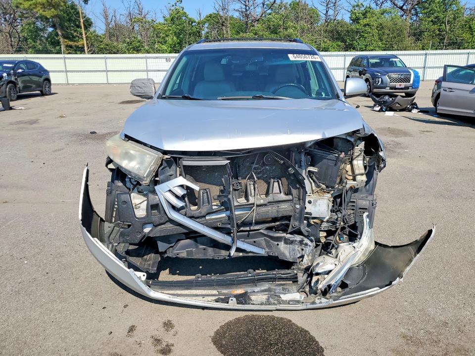 Продаж на аукціоні авто 2011 Toyota Highlander, vin: 5TDBK3EHXBS069376, номер лоту: 64050726