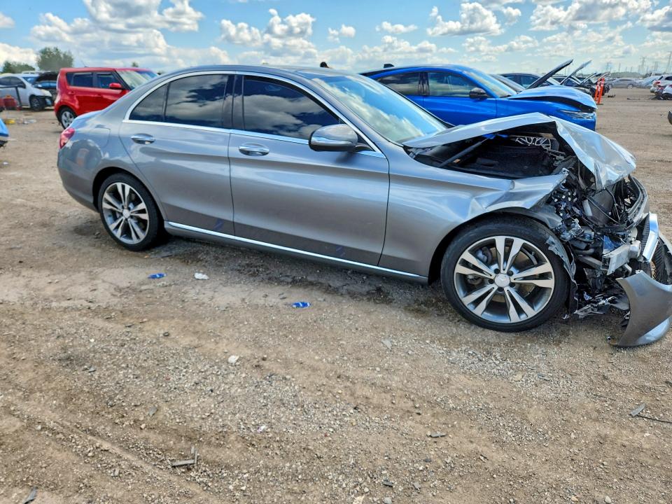 65522226 :رقم المزاد ، 55SWF4JB7FU088442 vin ، 2015 Mercedes-benz C مزاد بيع