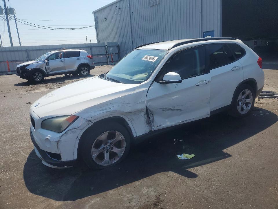 Aukcja sprzedaży 2015 Bmw X1, vin: WBAVM1C53FVW57262, numer aukcji: 66424066