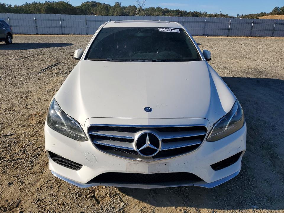 Продажа на аукционе авто 2015 Mercedes-benz E-class, vin: WDDHF0EB7FB112194, номер лота: 66409706