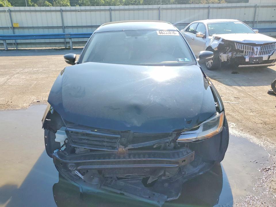 2012 Volkswagen Jetta მანქანა იყიდება აუქციონზე, vin: 3VWDP7AJ5CM358433, აუქციონის ნომერი: 66233816