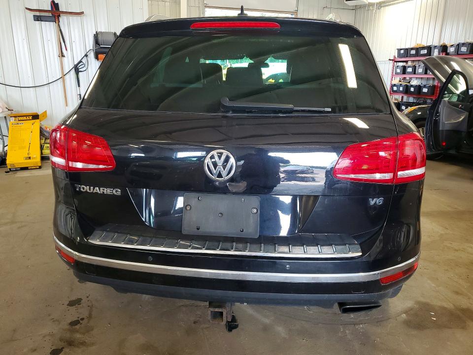 Aukcja sprzedaży 2017 Volkswagen Touareg, vin: WVGRF7BPXHD001438, numer aukcji: 64147996