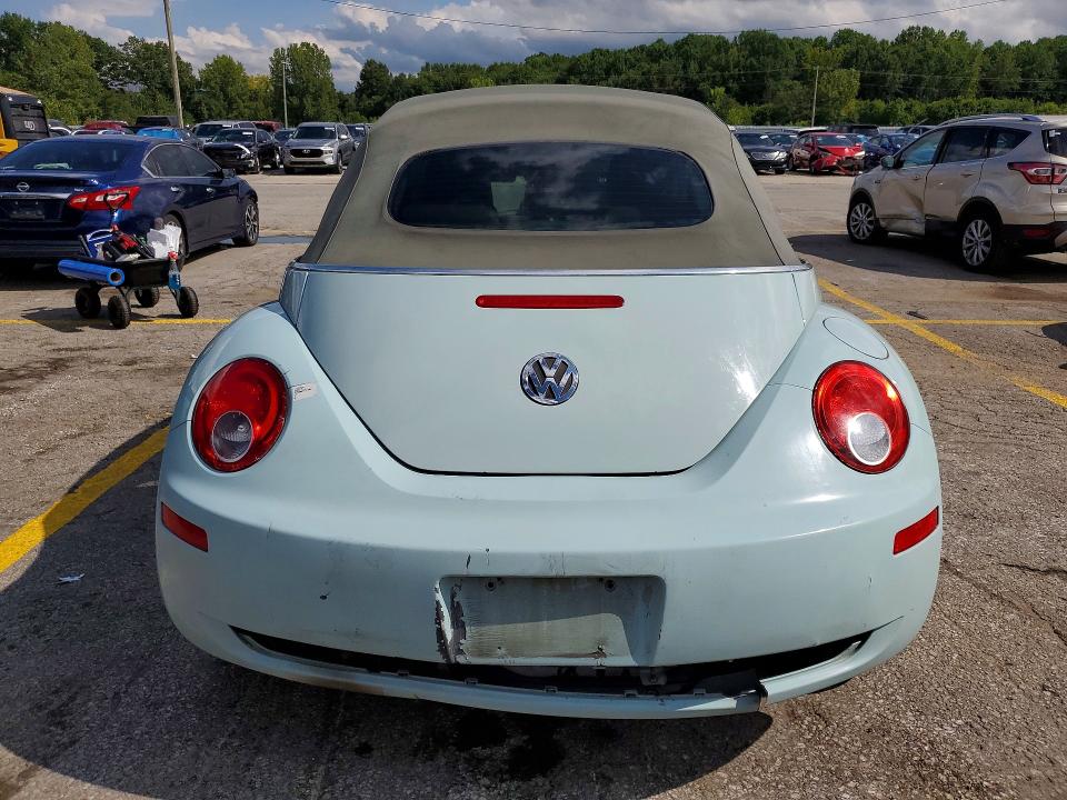 66085096 :رقم المزاد ، 3VWSF31Y26M319447 vin ، 2006 Volkswagen New Beetle مزاد بيع