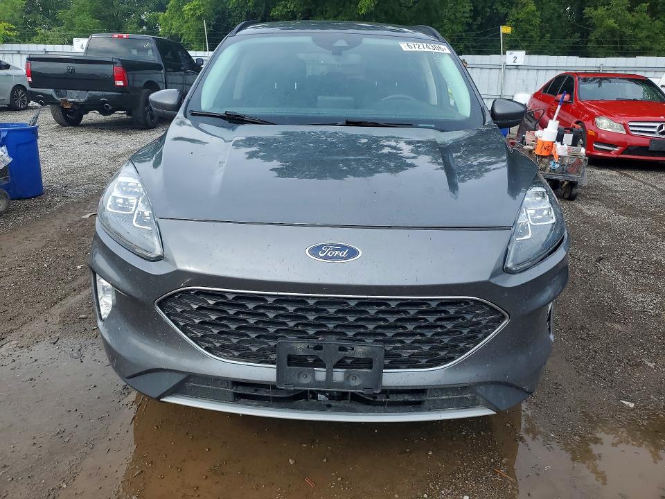 2022 Ford Escape მანქანა იყიდება აუქციონზე, vin: 1FMCU9J9XNUB03246, აუქციონის ნომერი: 67274306