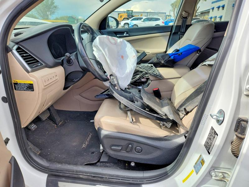65734746 :رقم المزاد ، KM8J33A23GU083418 vin ، 2016 Hyundai Tucson مزاد بيع