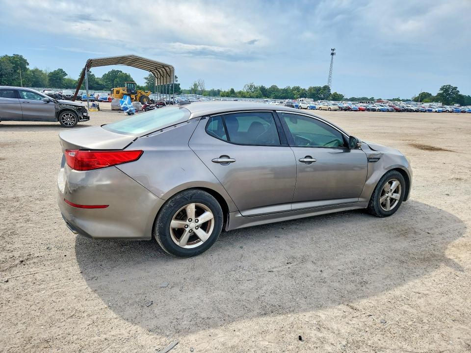 2015 Kia Optima მანქანა იყიდება აუქციონზე, vin: 5XXGM4A70FG371382, აუქციონის ნომერი: 66231906