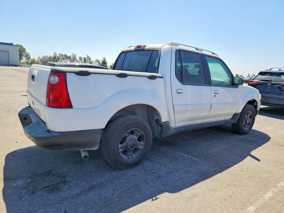 2002 Ford Explorer Sport Trac მანქანა იყიდება აუქციონზე, vin: 1FMZU67E22UD26793, აუქციონის ნომერი: 63778016