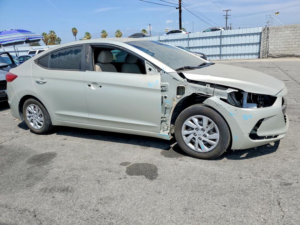 64493236 :رقم المزاد ، 5NPD74LF3HH190329 vin ، 2017 Hyundai Elantra مزاد بيع
