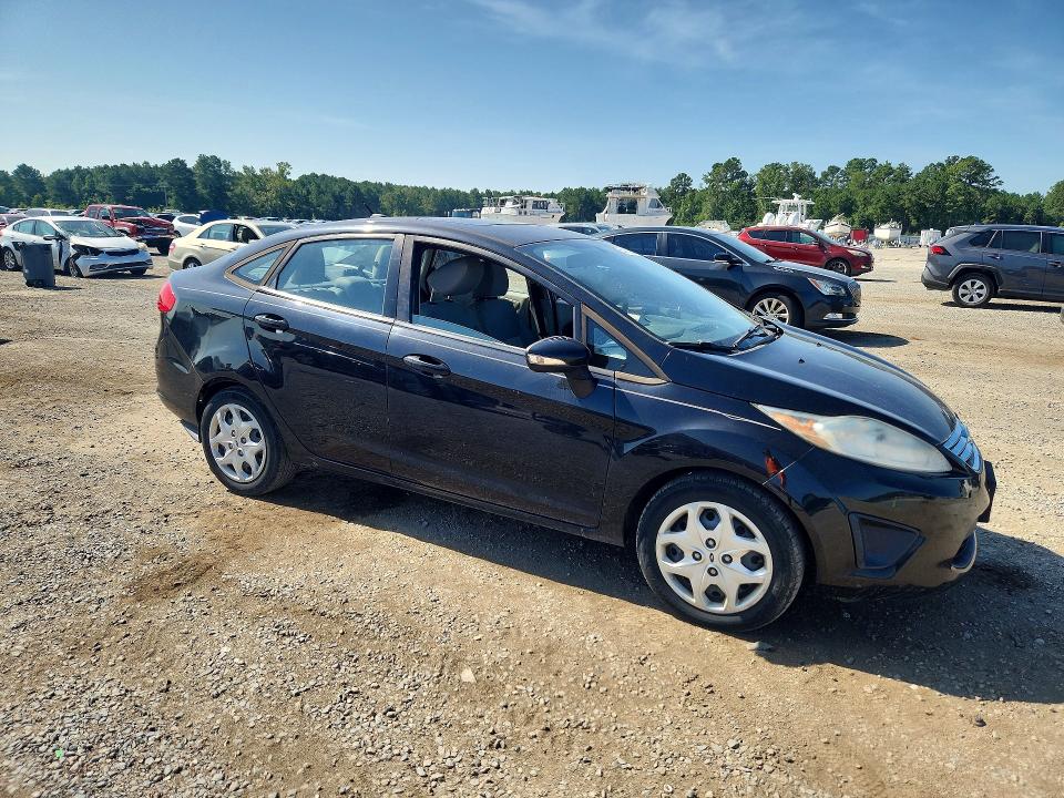 2013 Ford Fiesta მანქანა იყიდება აუქციონზე, vin: 3FADP4BJ9DM222734, აუქციონის ნომერი: 65143266