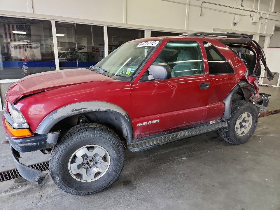 Продажа на аукционе авто 2000 Chevrolet Blazer, vin: 1GNCT18W2YK278716, номер лота: 64774446