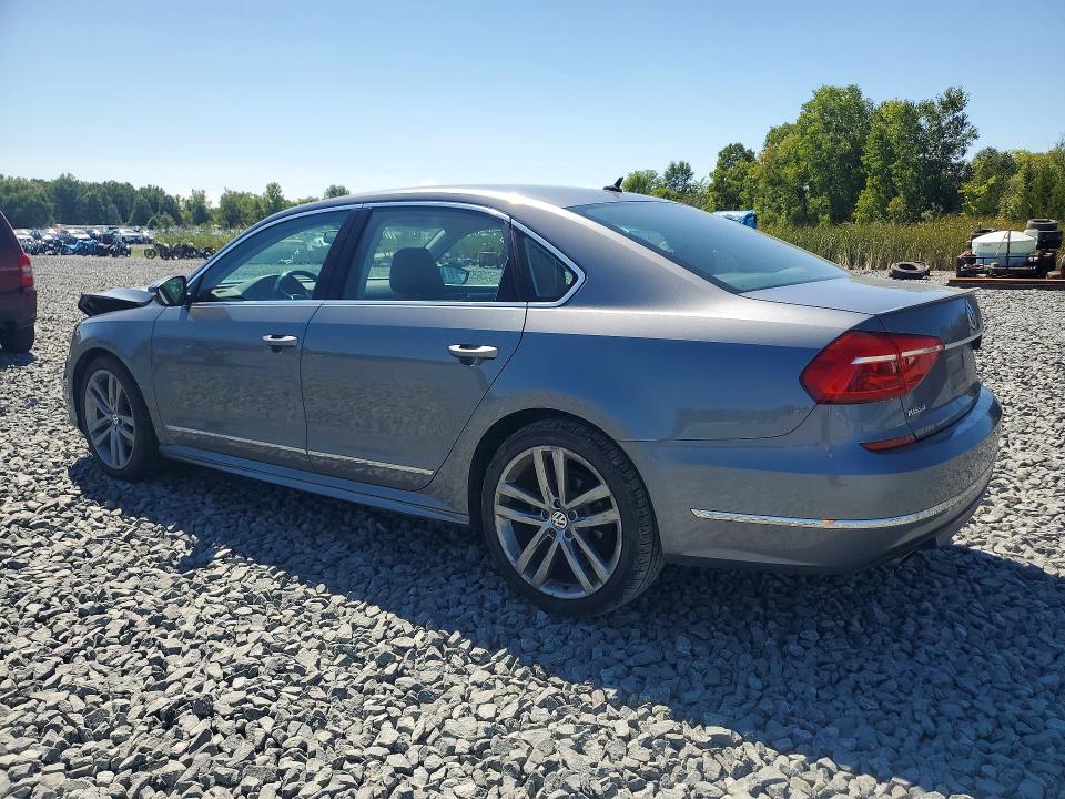 67168256 :رقم المزاد ، 1VWAT7A37GC063017 vin ، 2016 Volkswagen Passat مزاد بيع
