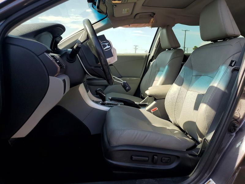 Продажа на аукционе авто 2017 Honda Accord, vin: 1HGCR2F87HA056892, номер лота: 63943076