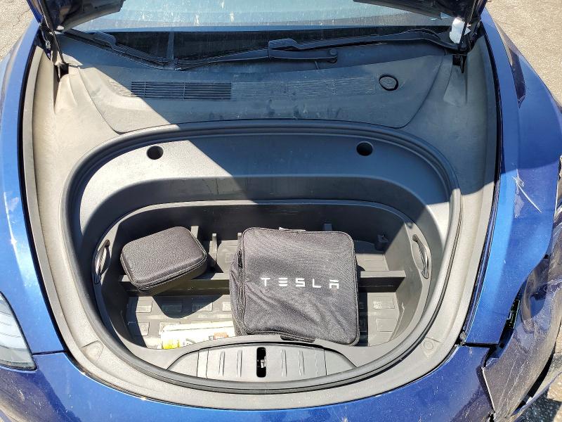 64263836 :رقم المزاد ، 5YJ3E1EC5MF997186 vin ، 2021 Tesla Model 3 مزاد بيع