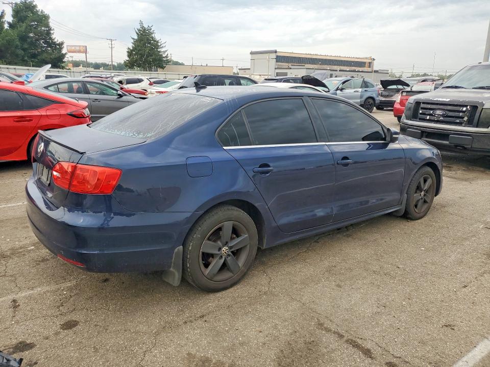 Продаж на аукціоні авто 2012 Volkswagen Jetta, vin: 3VWLL7AJ1CM369498, номер лоту: 65863866
