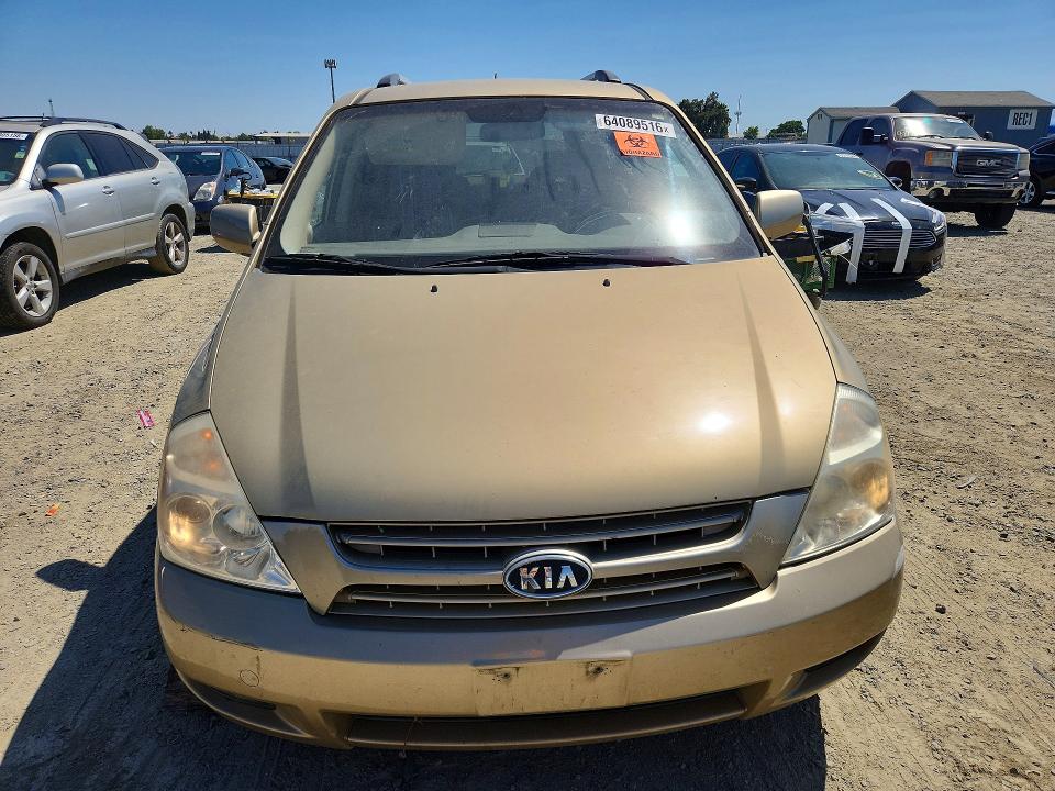 2010 Kia Sedona მანქანა იყიდება აუქციონზე, vin: KNDMG4C35A6354072, აუქციონის ნომერი: 64089516