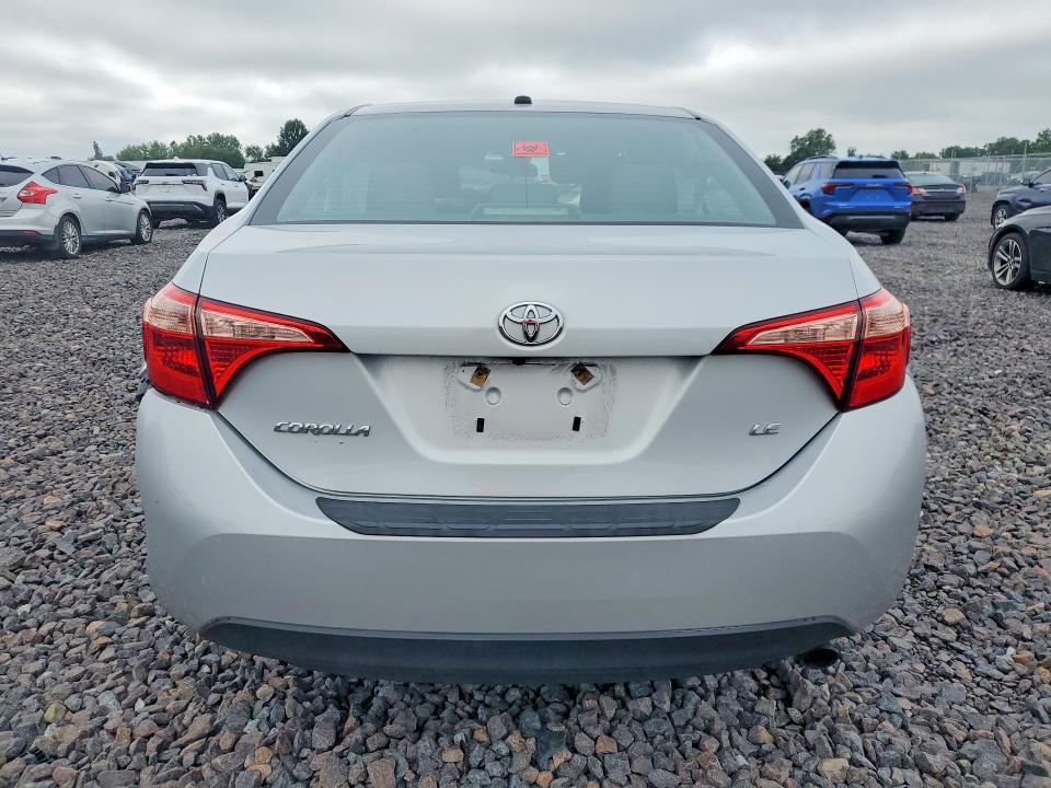 Продаж на аукціоні авто 2018 Toyota Corolla, vin: 2T1BURHE6JC082602, номер лоту: 65097386