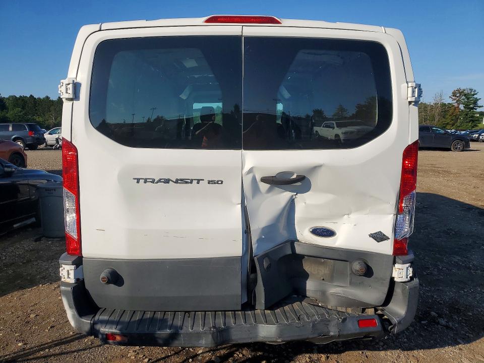 63422496 :رقم المزاد ، 1FTYE9ZM6HKA52599 vin ، 2017 Ford Transit مزاد بيع