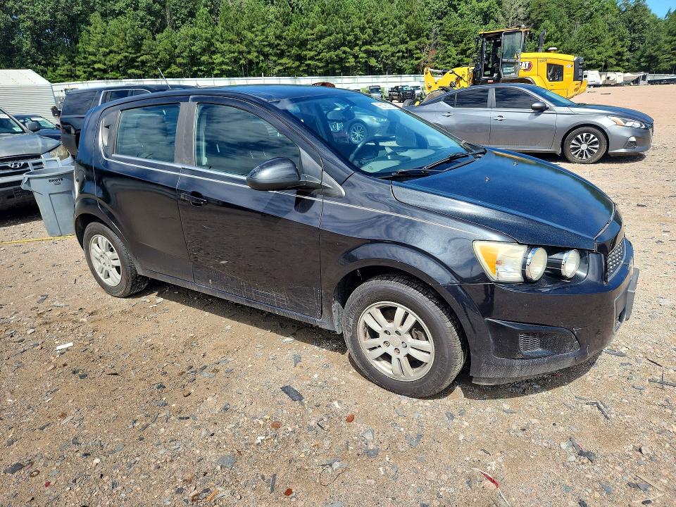 2015 Chevrolet Sonic მანქანა იყიდება აუქციონზე, vin: 1G1JC6SH1F4114987, აუქციონის ნომერი: 65123376