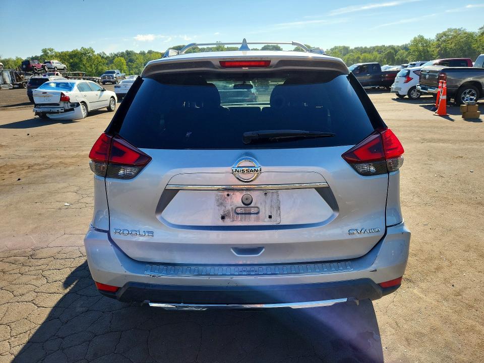 Продажа на аукционе авто 2017 Nissan Rogue, vin: 5N1AT2MV3HC798609, номер лота: 64911056