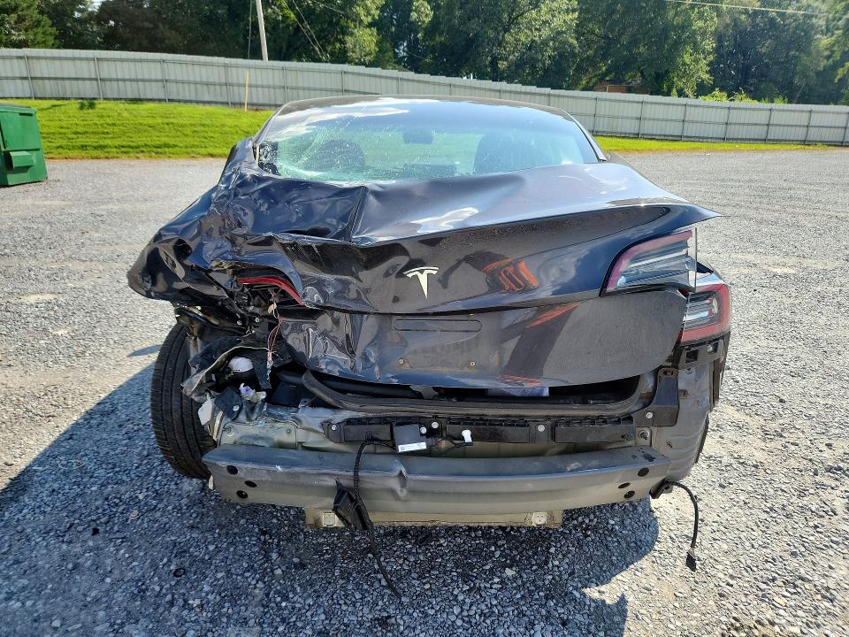 2018 Tesla Model 3 მანქანა იყიდება აუქციონზე, vin: 5YJ3E1EA0JF057985, აუქციონის ნომერი: 67245116