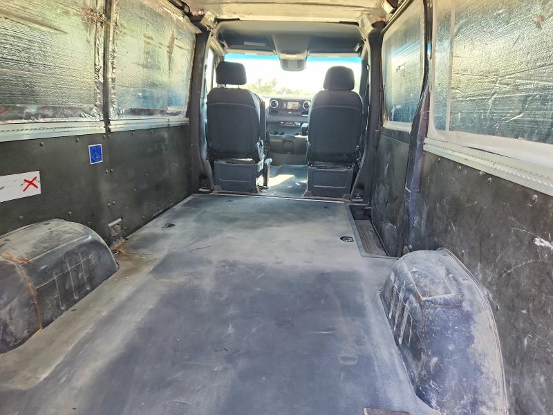 62818576 :رقم المزاد ، W1W4DBHY5MT047593 vin ، 2021 Mercedes-benz Sprinter مزاد بيع