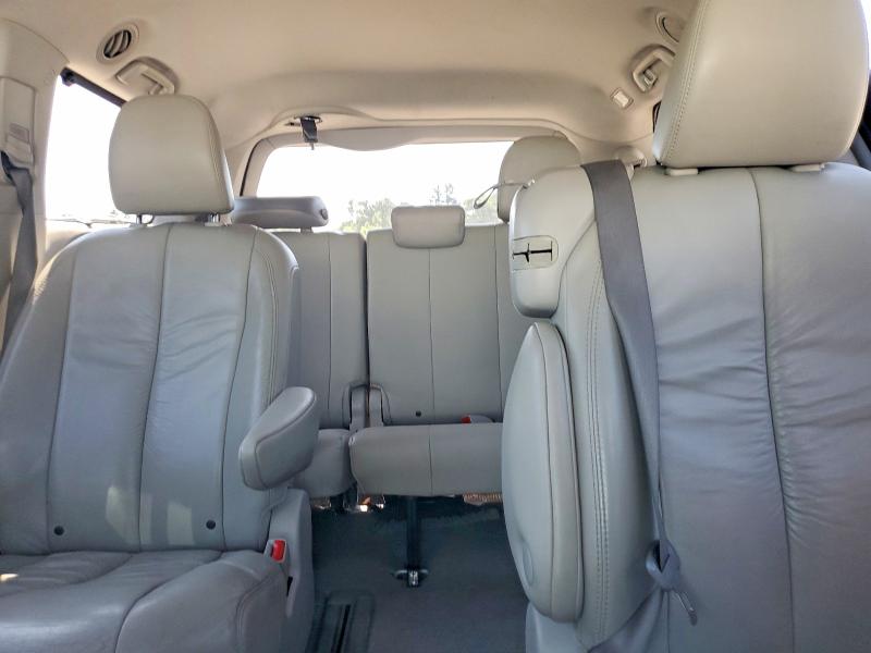 65259446 :رقم المزاد ، 5TDYK3DC6BS059685 vin ، 2011 Toyota Sienna مزاد بيع