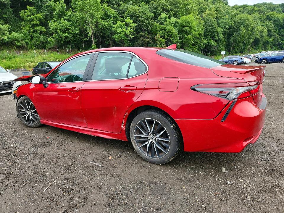 63436516 :رقم المزاد ، 4T1T11BKXMU021916 vin ، 2021 Toyota Camry مزاد بيع