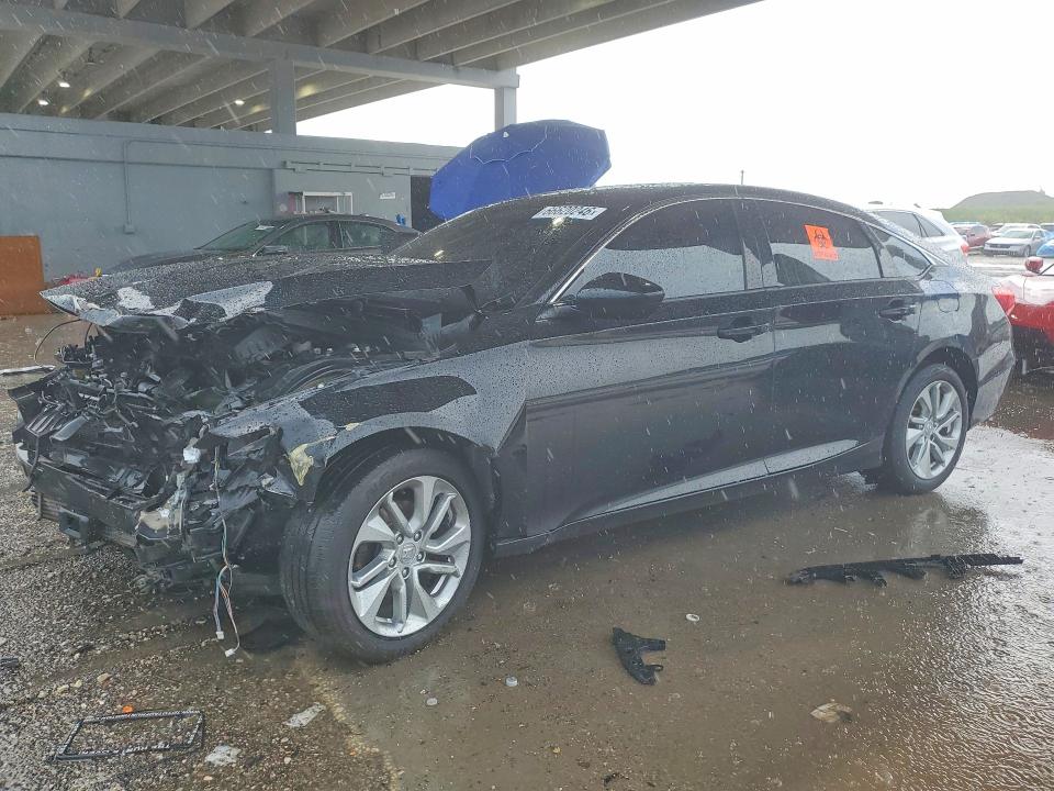 2018 Honda Accord მანქანა იყიდება აუქციონზე, vin: 1HGCV1F10JA267611, აუქციონის ნომერი: 68279976