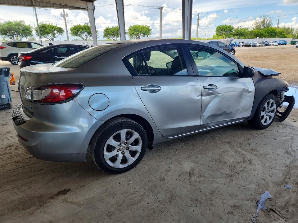Aukcja sprzedaży 2013 Mazda 3, vin: JM1BL1U76D1750709, numer aukcji: 66728036