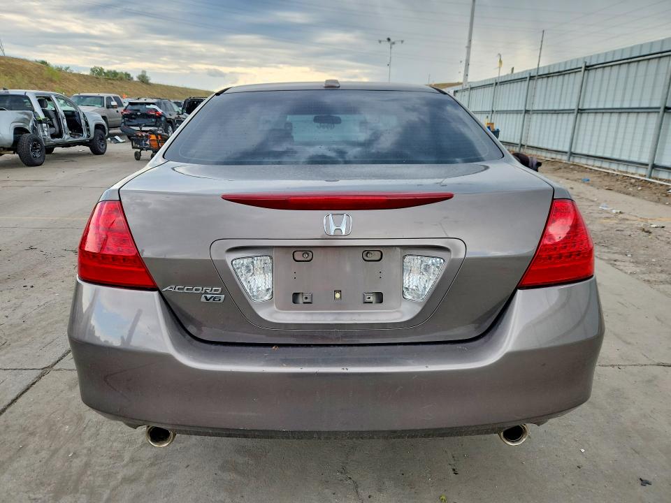 2007 Honda Accord მანქანა იყიდება აუქციონზე, vin: 1HGCM66567A041357, აუქციონის ნომერი: 66499456