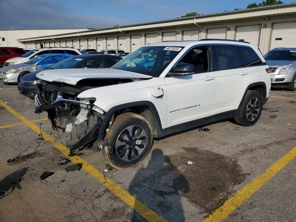 66270326 :رقم المزاد ، 1C4RJYB63R8958245 vin ، 2024 Jeep Grand Cherokee مزاد بيع