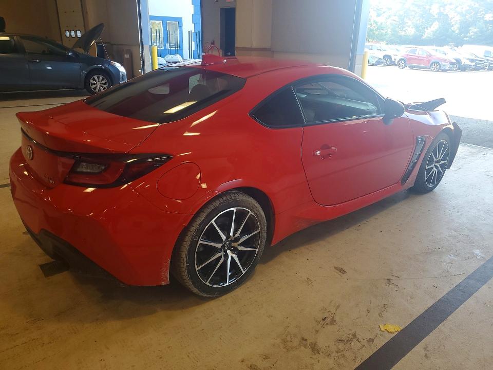 Продажа на аукционе авто 2022 Toyota Gr86, vin: JF1ZNBC14N8750685, номер лота: 65601966