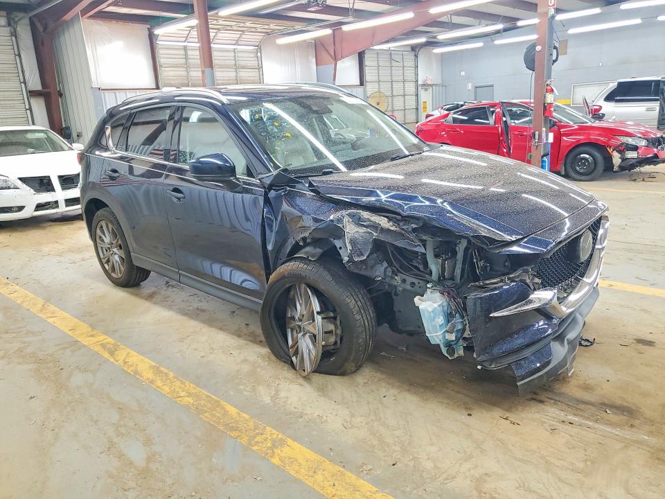 2020 Mazda Cx-5 მანქანა იყიდება აუქციონზე, vin: JM3KFADM7L1831530, აუქციონის ნომერი: 64713566