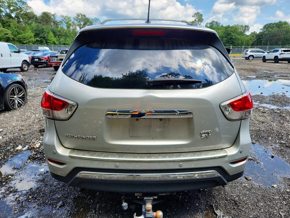 2015 Nissan Pathfinder მანქანა იყიდება აუქციონზე, vin: 5N1AR2MM5FC665675, აუქციონის ნომერი: 65284346