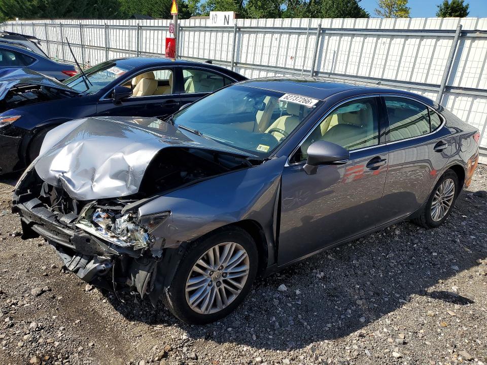 62737266 :رقم المزاد ، JTHBK1GG8D2081222 vin ، 2013 Lexus Es مزاد بيع