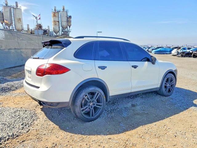 Aukcja sprzedaży 2011 Porsche Cayenne, vin: WP1AB2A22BLA52708, numer aukcji: 65347686